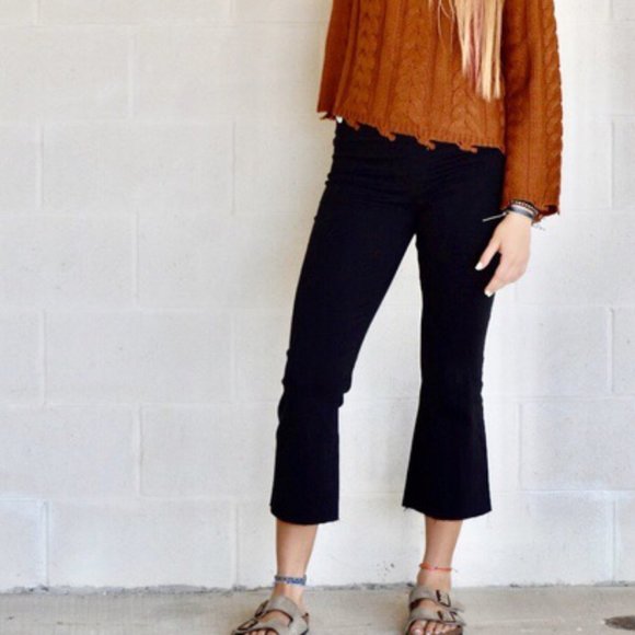 NWT Spanx Solid Black Cropped Flare Jeans Size S